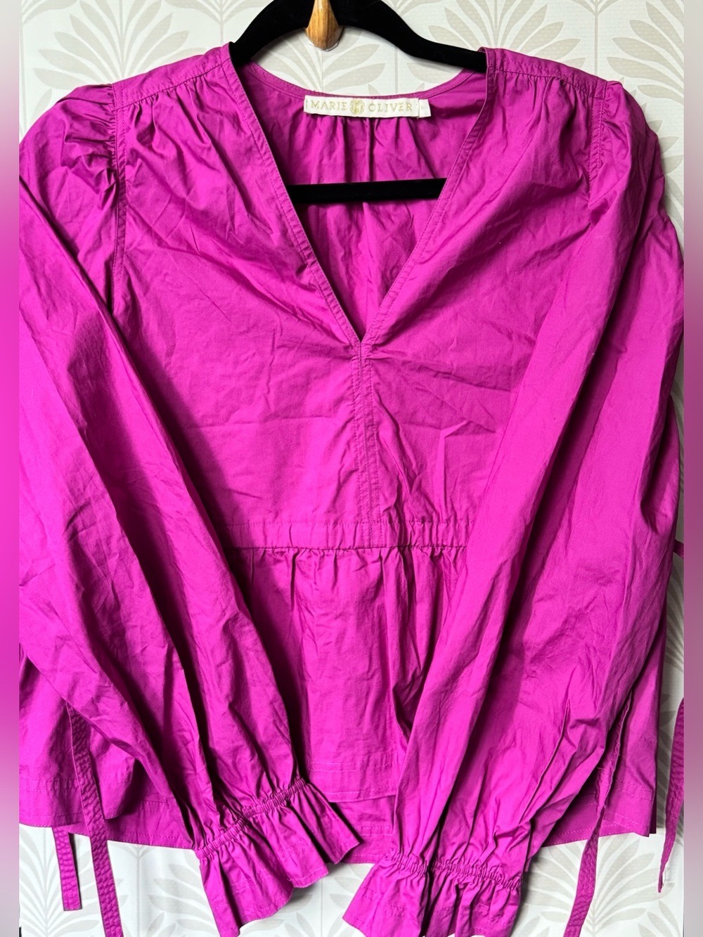 Marie Oliver Bright Fuchsia V-Neck Peasant Tunic S:Small